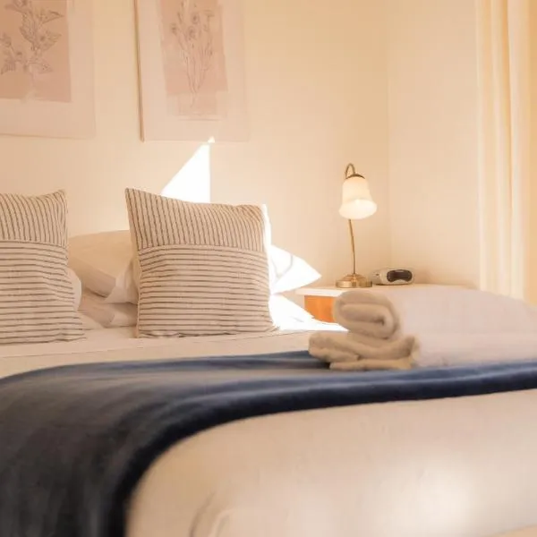 Relax on Rata, Cottage 1，位于特威泽尔的酒店