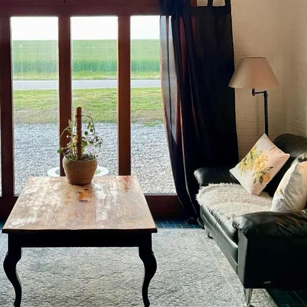 Skorstensfejerens Bed & Breakfast，位于博恩瑟的酒店