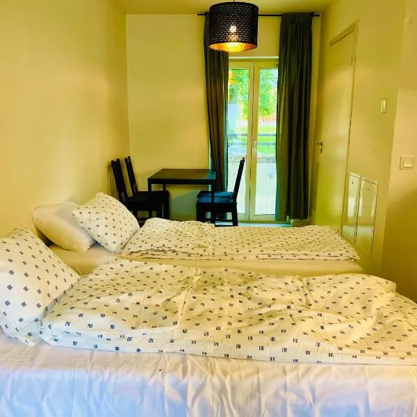 Cozy home with 3 single bed in Eslöv station，位于埃斯勒夫的酒店