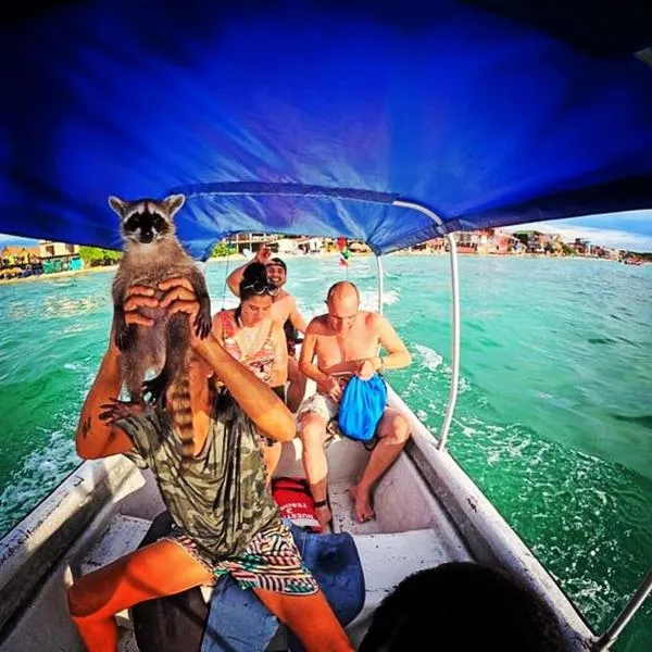 Atalaya Buceo Cari Blue，位于布兰卡滩的酒店