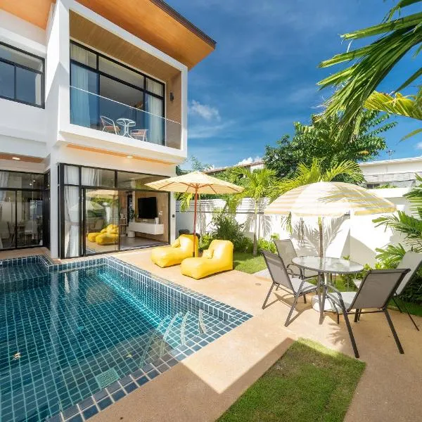 Kamala Sunshine Villa - Goldena Twin，位于卡马拉海滩的酒店