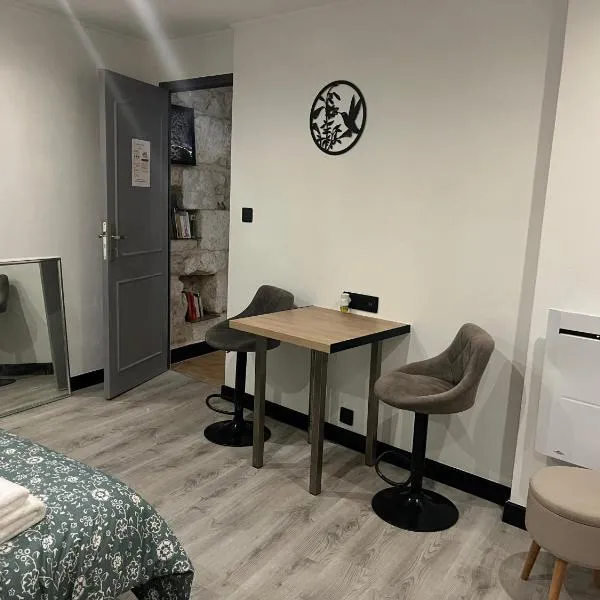 Heaven，位于Valergues的酒店