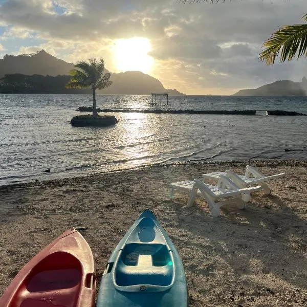 Montrose Place Huahine，位于Huahine的酒店