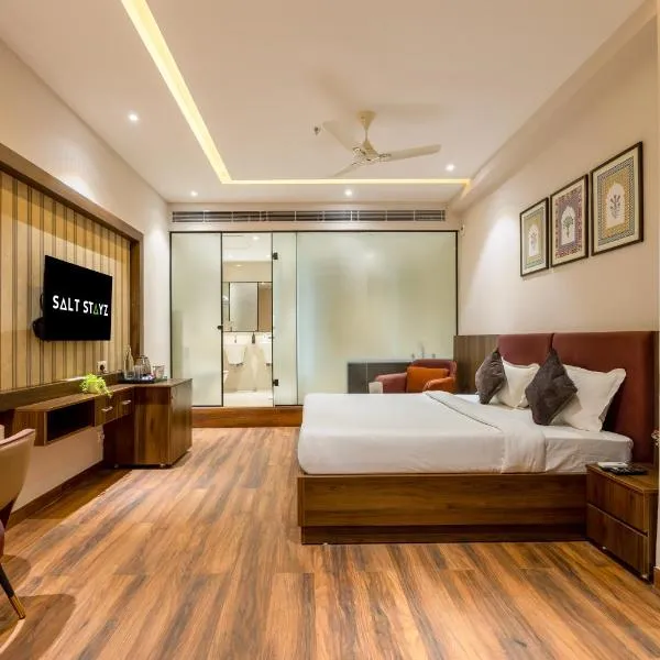 Saltstayz Premier Suite Chandigarh Mohali，位于苏哈纳的酒店