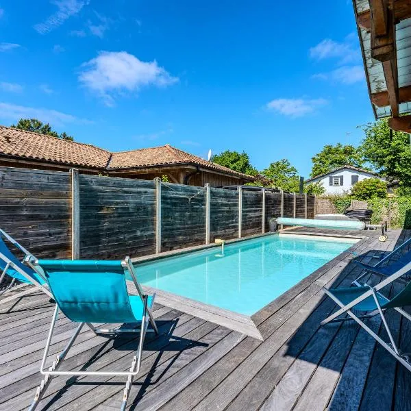 La villa Sirelis piscine et spa，位于居让梅斯特拉的酒店