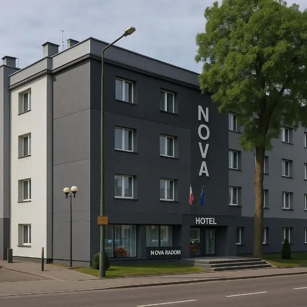 NOVA City Hotel，位于拉多姆的酒店