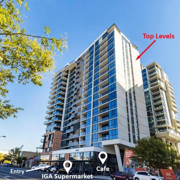 CBD Resort with King Suite, Pool, Gym, Sauna, Cafe, Wifi, IGA，位于阿德莱德的酒店