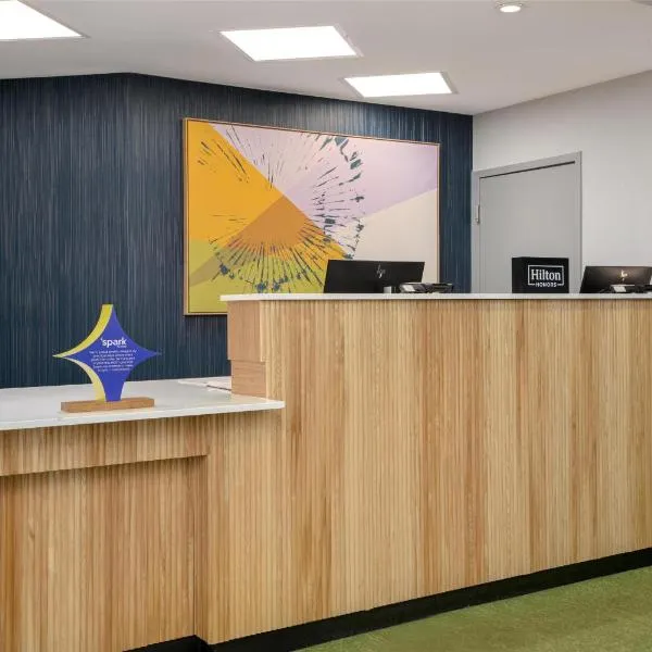 Spark by Hilton Rahway，位于拉威的酒店