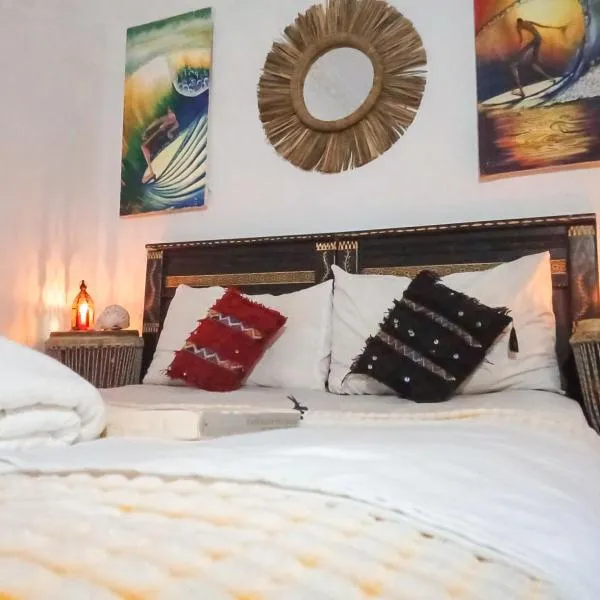 Idriss Tamraght Surfhostel，位于塔哈佐特的酒店