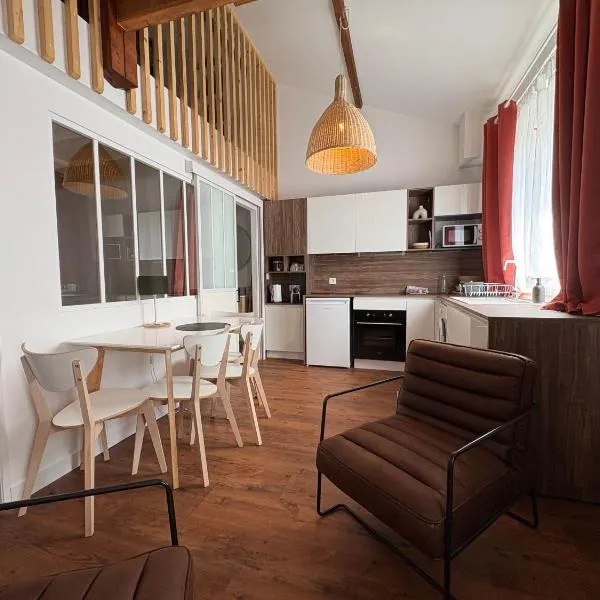 Le Grillon appartement cosy，位于阿卡雄的酒店