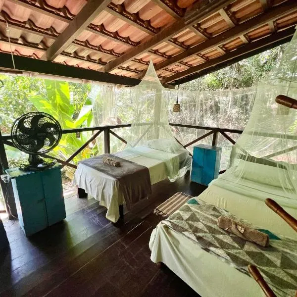 Vila AMZ, Hostel Experiências，位于阿尔特杜尚的酒店