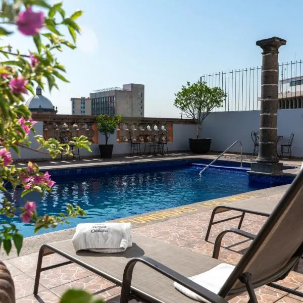 Hotel Santiago De Compostela - Guadalajara Centro Historico，位于瓜达拉哈拉的酒店