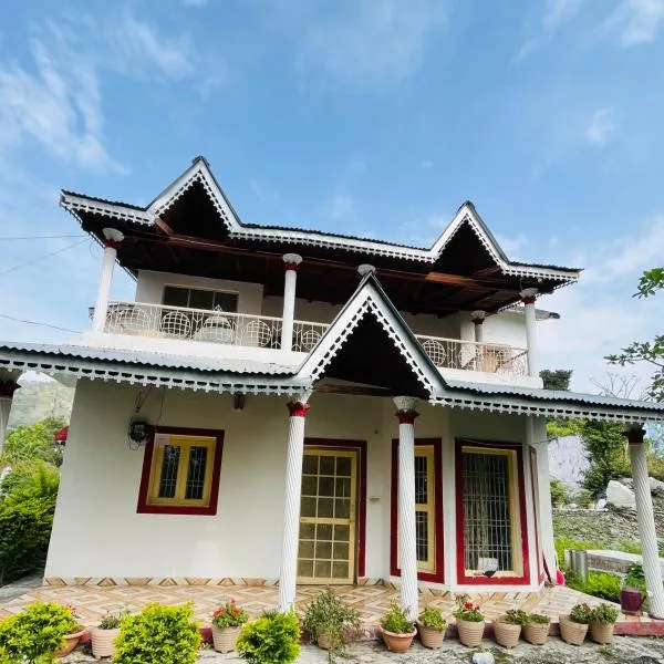 The Hidden Cove，位于比姆塔尔的酒店