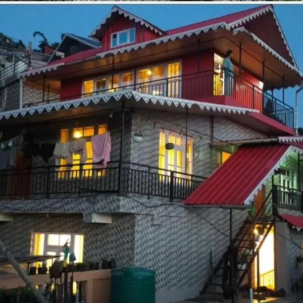 Arms Homestay & Girls Hostel，位于Kurseong的酒店