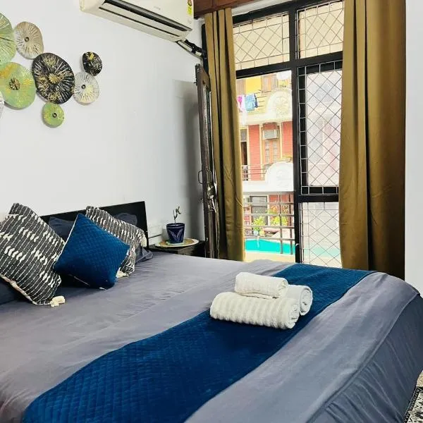 Goaround Homes Kalkaji, South Delhi，位于新德里的酒店