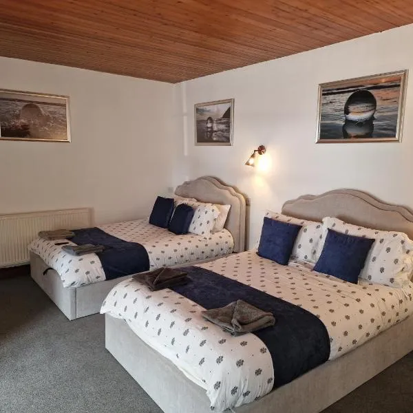 Fairladies Barn Guest House，位于圣比斯的酒店