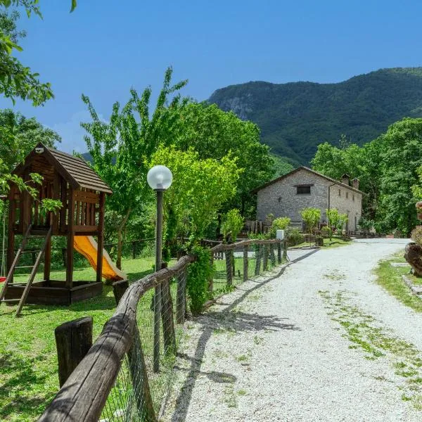 Agriturismo La Ferrera，位于Varco Sabino的酒店