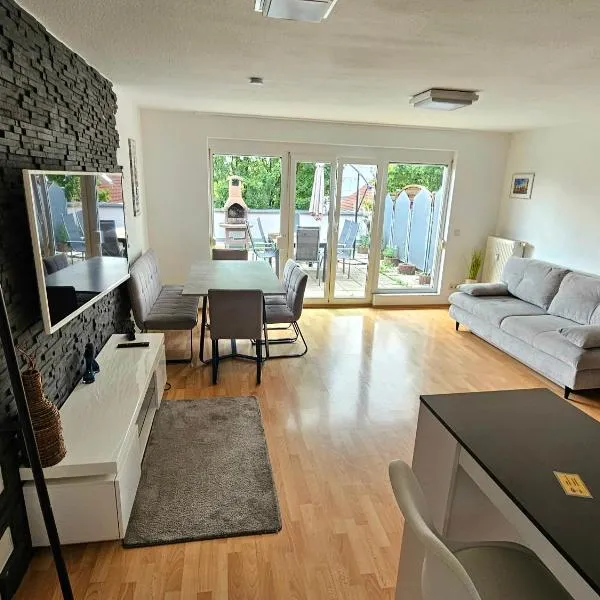 Apartment Lopa，位于鲁斯特的酒店