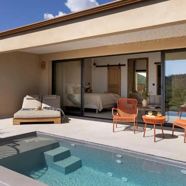 Hôtel & Spa A Cala - Suites Piscines Privées - Adults Only，位于孔卡的酒店