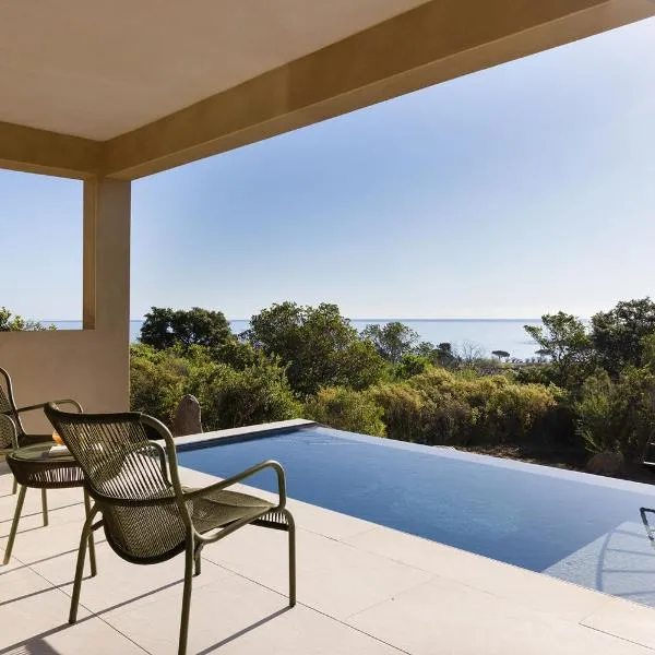 Hôtel & Spa A Cala - Suites Piscines Privées - Adults Only，位于孔卡的酒店