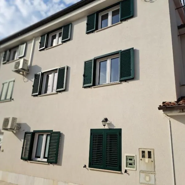 apartmaji strunjan，位于斯楚雅的酒店