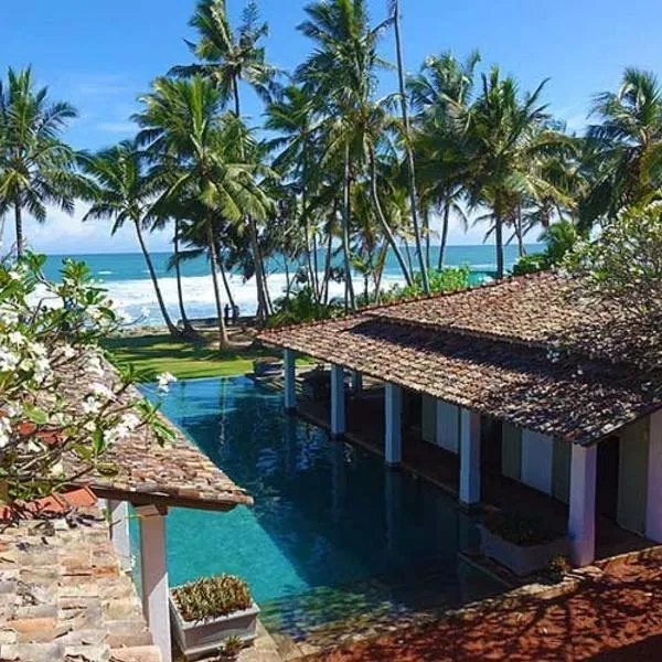 Era Beach，位于乌纳瓦图纳的酒店