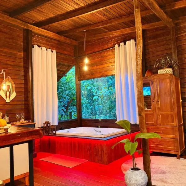 Chalé Matas de Camboriú，位于坎博里乌的酒店