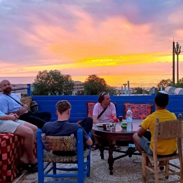 Freebirds Hostel，位于塔姆拉赫特乌兹达尔的酒店
