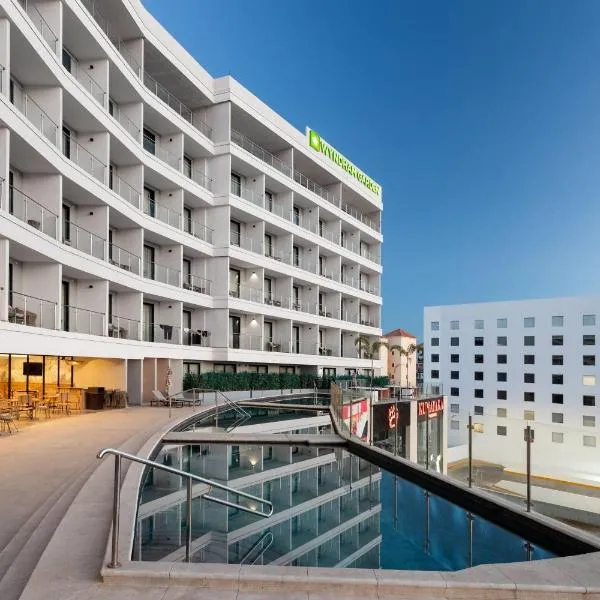 Wyndham Garden Mazatlan Marina，位于马萨特兰的酒店