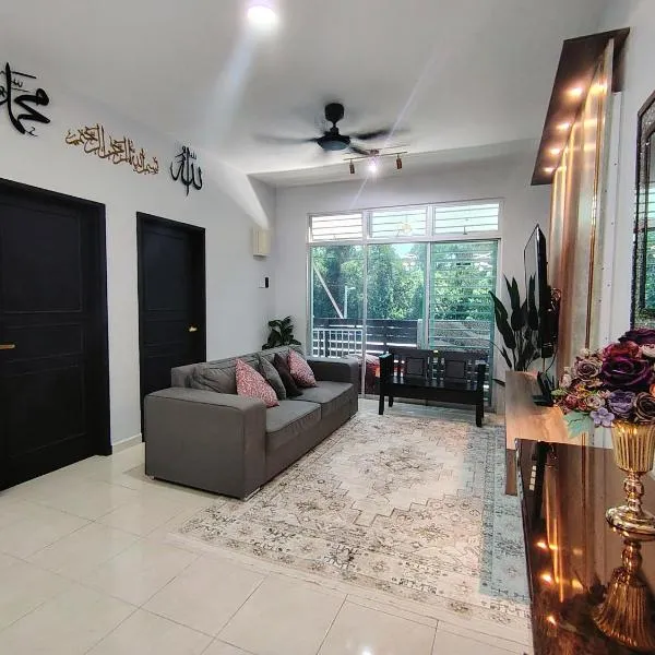 Homestay Naaila, Alor Gajah，位于Kampong Jelatang的酒店