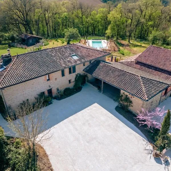 Le Rivalou - Chambres d'hôtes - Grazac - Tarn，位于Grazac的酒店