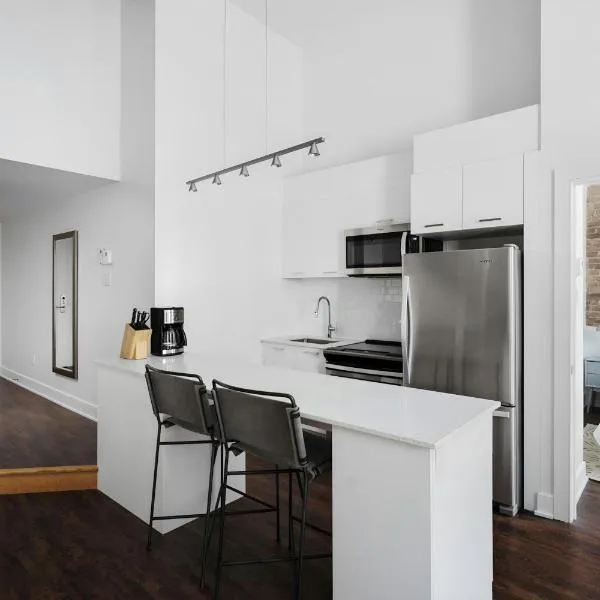 Sonder by Marriott Bonvoy Gare Saint Denis Apartments Downtown，位于蒙特利尔的酒店