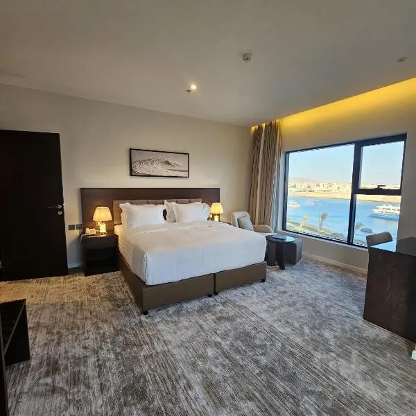 فندق شقق همس البحر Hams Apartments，位于Ḑubā的酒店