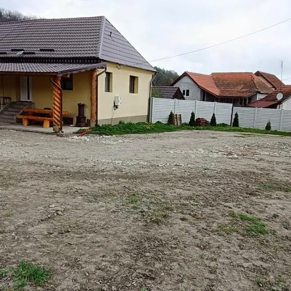 Cazare Valea Dinozaurilor，位于Sibişel的酒店