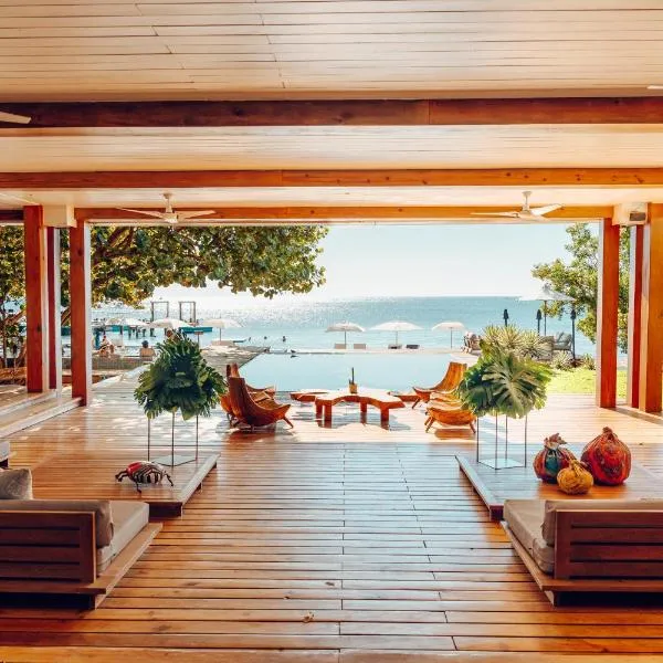 Ibagari Boutique Hotel，位于罗阿坦的酒店