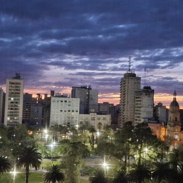 Departamento Del Plaza，位于布兰卡港的酒店