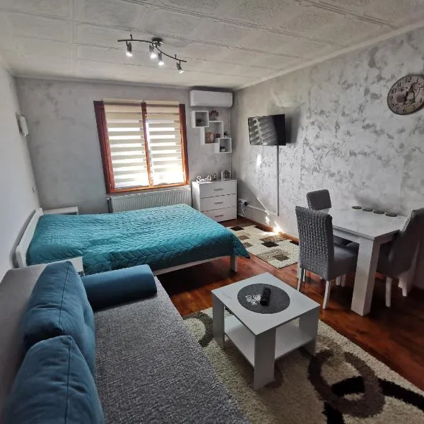 Apartman Tarski snovi - Tara, Kaluđerske bare，位于卡鲁德杰尔斯科巴尔的酒店