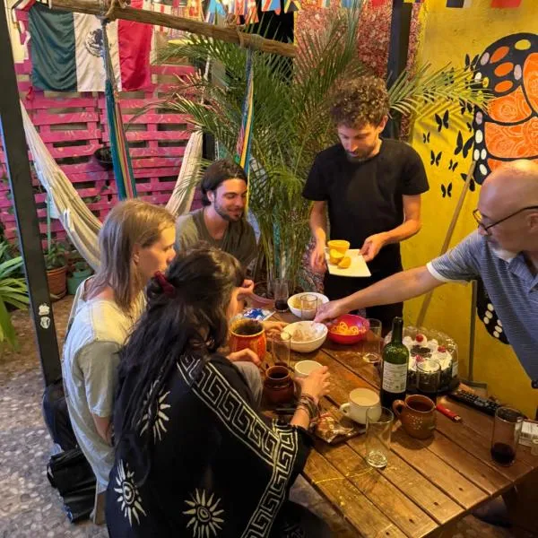 Hostal el Alebrije，位于巴耶德布拉沃的酒店