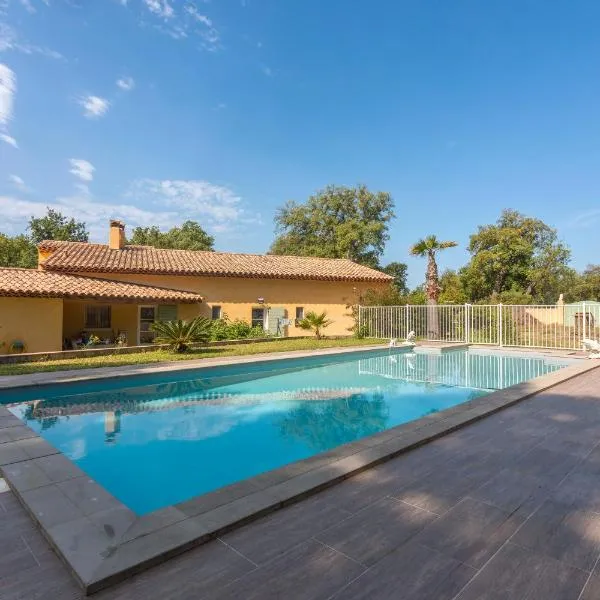 Maison d'hôtes Collobrières，位于科洛布里埃的酒店