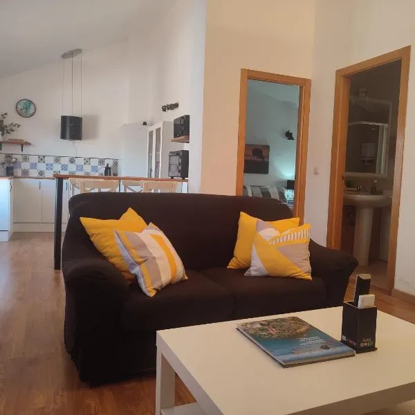 Ático Vista La Sierra，位于哈兰迪雅·德·拉·维尔的酒店