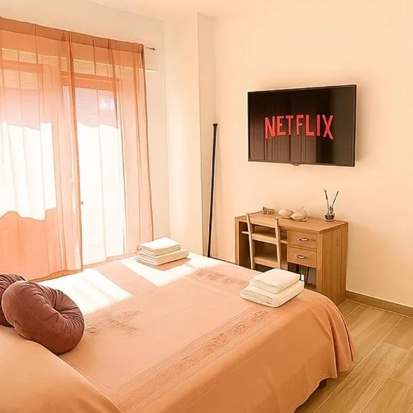 attico con vista circondato dal verde,a due passi da Anzio,free parking，位于安齐奥的酒店