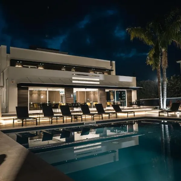 Villa Galentino Suite Room，位于特拉尼的酒店