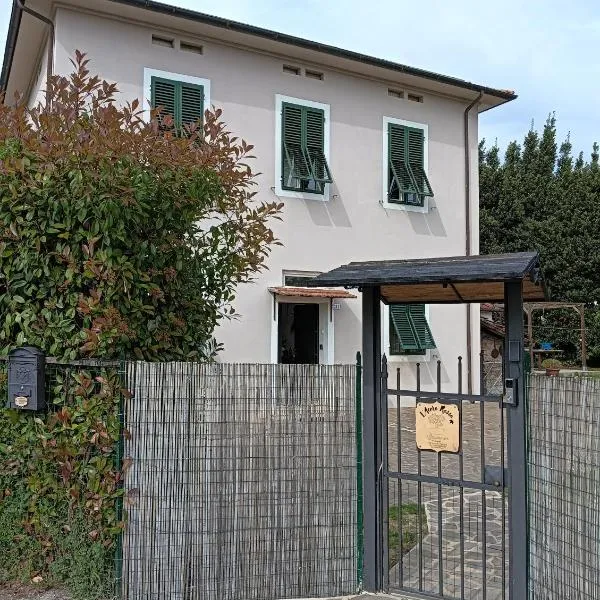 L'Acero Rosso，位于卢卡的酒店
