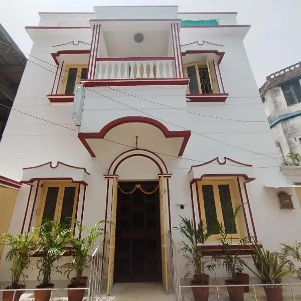 ROAMERS INN Backpackers Hostel，位于加尔各答的酒店