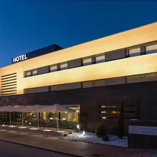 Hotel Estación，位于奥尔梅多的酒店
