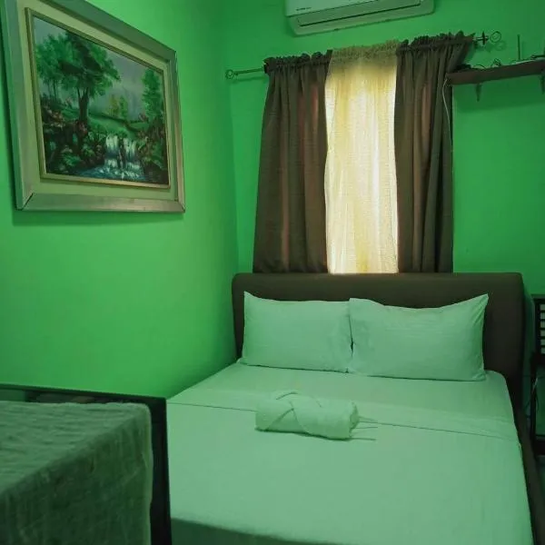 2 - Cabanatuan City’s Best Bed and Breakfast Place，位于甲万那端的酒店