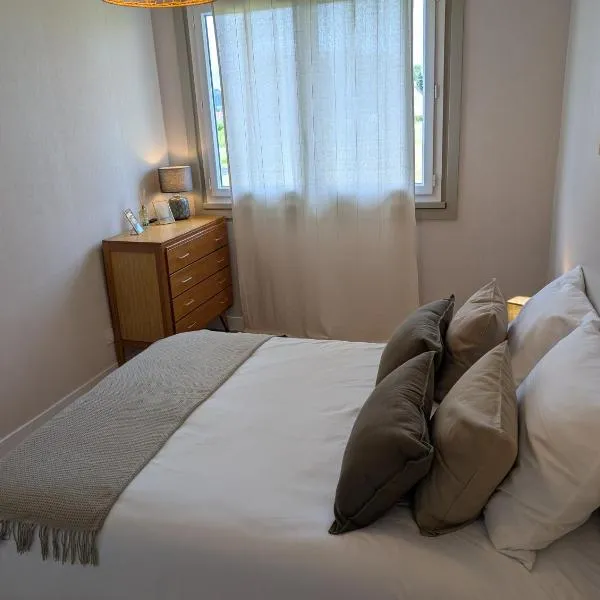 location calme et reposante à quelques minutes du zoo et proche des châteaux，位于谢尔河畔努瓦耶的酒店