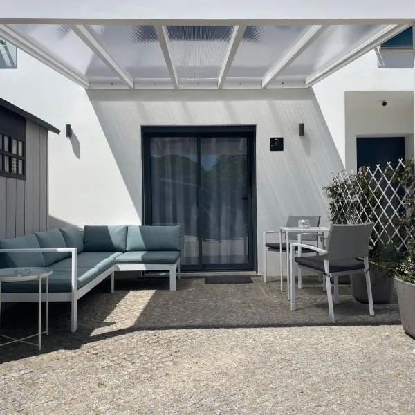 SalemaView Ensuite bedroom，位于塞勒玛的酒店