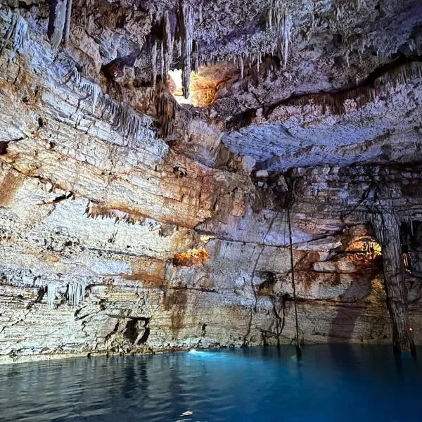 Spazi Ha Glamping & Cenote，位于Yalcobá的酒店