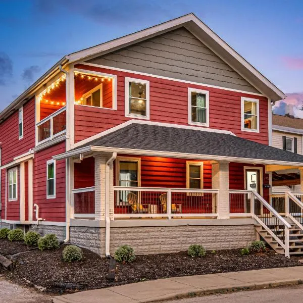 Indy Getaway - 5BR - Sleeps 16 - Arcade games - Perfect for families and groups，位于印第安纳波利斯的酒店